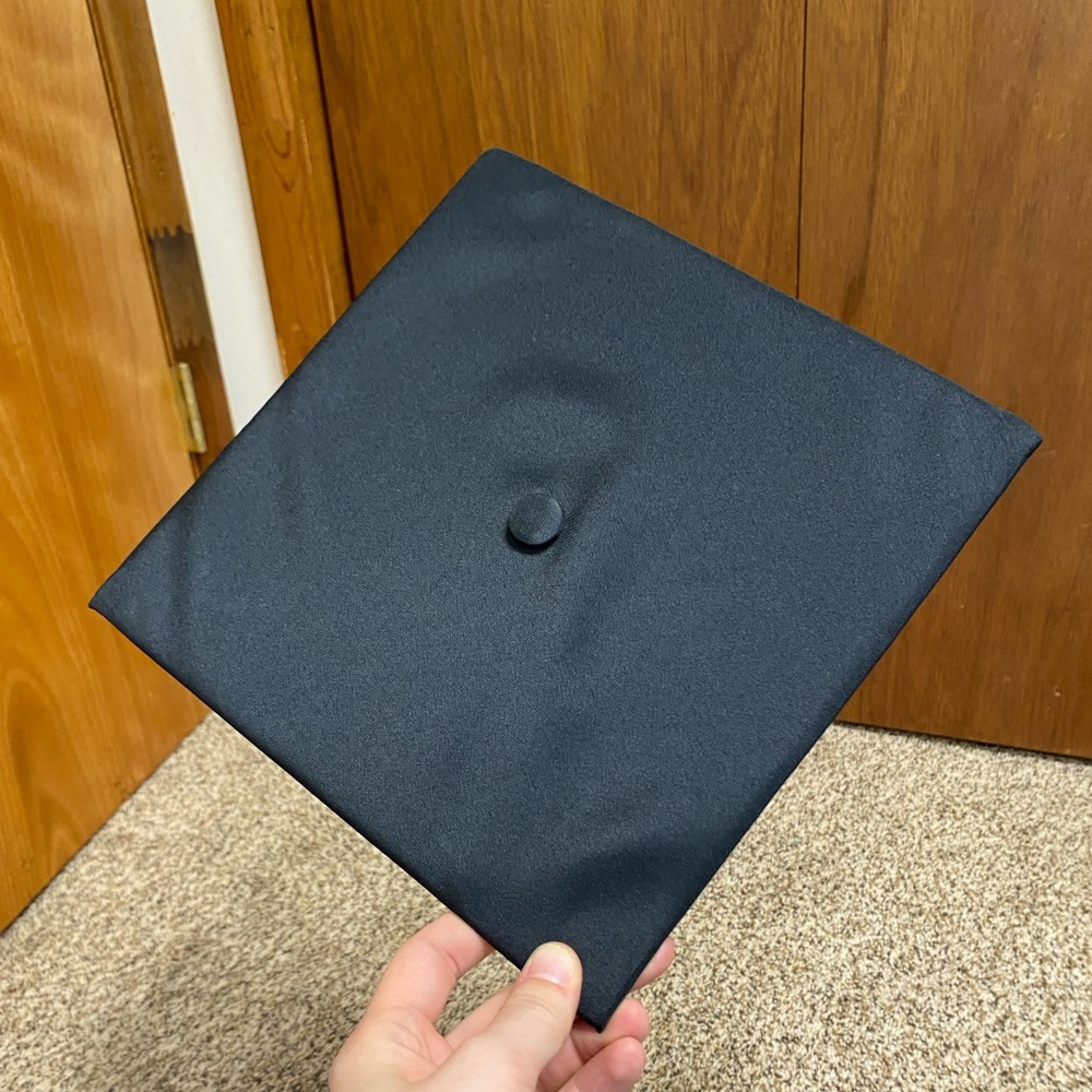 Josten’s Graduation Cap